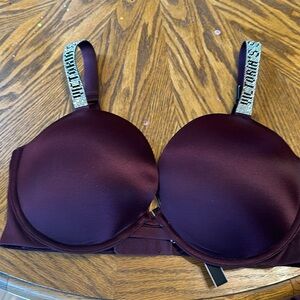 Victoria’s Secret Very Sexy shine strap push up